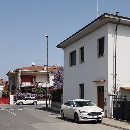 La Coccinella Guest House Πίζα Εξωτερικό φωτογραφία